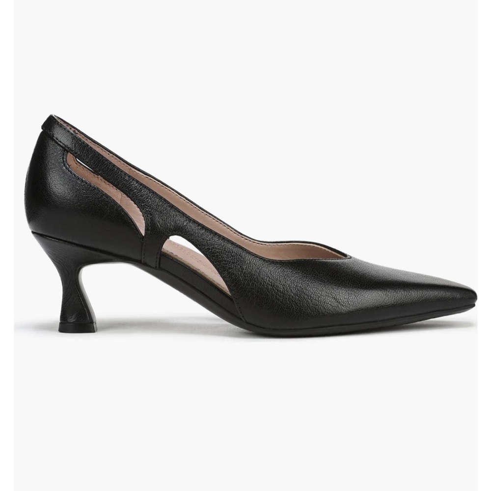 Like New! Naturalizer Gracie Pump - size 12M